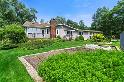8486 Porter Place, Crown Point, IN 46307 - Photo 9