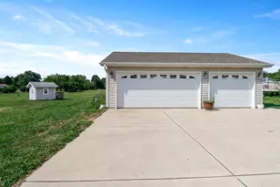361 Sandwood Ct, Valparaiso, IN 46383 - Photo 29