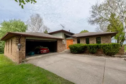 1752 Greenview Street, Valparaiso, IN 46383 - Photo 1