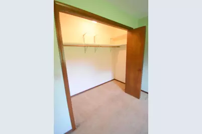 930 W Swartzell Drive, Rensselaer, IN 47978 - Photo 17