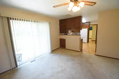 930 W Swartzell Drive, Rensselaer, IN 47978 - Photo 11