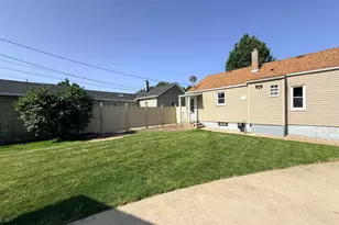 1106 Campbell St, Valparaiso, IN 46385 - Photo 17