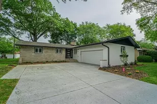 1411 Kraft Dr, Munster, IN 46321 - Photo 1