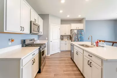 10414 Whitney Place, Crown Point, IN 46307 - Photo 11