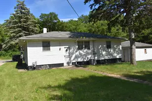 2408 Marshall St, Gary, IN 46404 - Photo 3