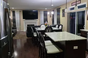 10251 California St, Crown Point, IN 46307 - Photo 5