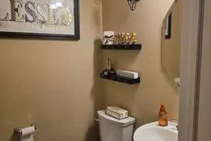 10251 California St, Crown Point, IN 46307 - Photo 11