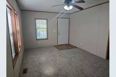 205 W McAlpin Street, Hebron, IN 46341 - Photo 7