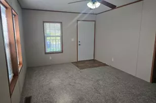 205 W McAlpin St, Hebron, IN 46341 - Photo 7