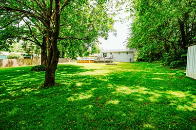 750 N Meridian Road, Valparaiso, IN 46385 - Photo 7