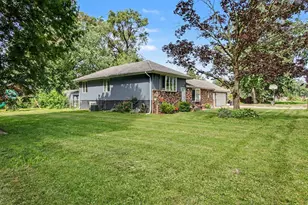 1906 E Elm St, Griffith, IN 46319 - Photo 3