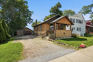 650 Water St, Hobart, IN 46342 - Photo 25