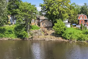 650 Water St, Hobart, IN 46342 - Photo 1