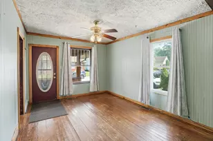 650 Water St, Hobart, IN 46342 - Photo 11