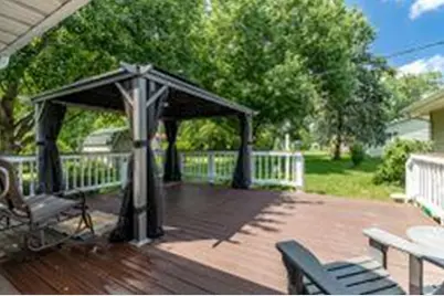 718 Forsythia Street SE, Demotte, IN 46310 - Photo 15