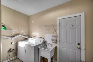 3101 N Campbell St, Valparaiso, IN 46385 - Photo 17