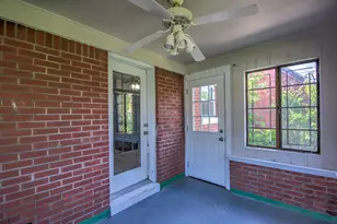 1409 Roosevelt St, Gary, IN 46404 - Photo 31