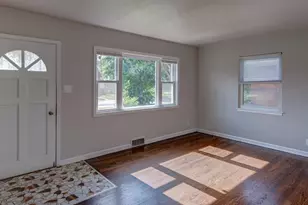 1409 Roosevelt St, Gary, IN 46404 - Photo 5