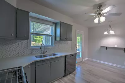 1409 Roosevelt Street, Gary, IN 46404 - Photo 9