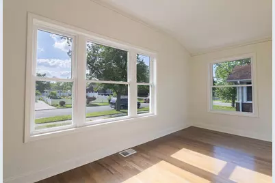 805 Lincoln Street, Gary, IN 46402 - Photo 15