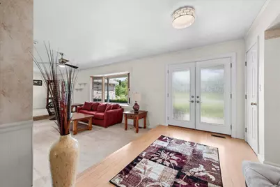 425 Rolling Meadow Drive, Valparaiso, IN 46385 - Photo 3