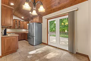 2397 Niagara St, Portage, IN 46368 - Photo 7