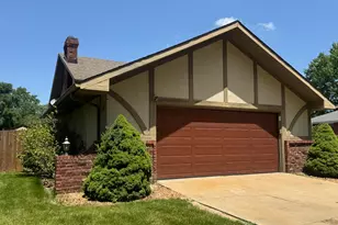 532 Iroquois St, Schererville, IN 46375 - Photo 5