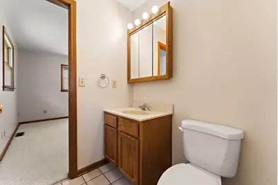 9082 Estates Drive, Demotte, IN 46310 - Photo 13
