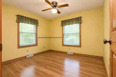 317 E Ben Street, New Carlisle, IN 46552 - Photo 13