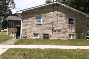 704 N Oakwood Dr, Griffith, IN 46319 - Photo 19