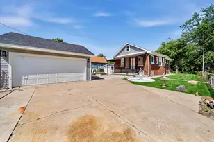 1584 McKinley St, Gary, IN 46404 - Photo 27