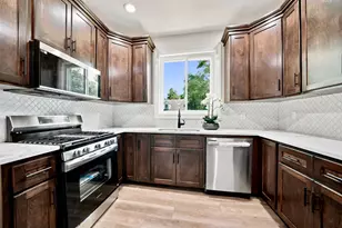 1584 McKinley St, Gary, IN 46404 - Photo 7