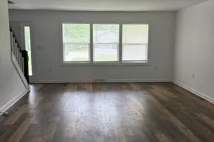 10364 Greenleaf Dr, Rensselaer, IN 47978 - Photo 9