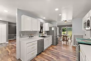 9188 County Rd 200 W, Wheatfield, IN 46392 - Photo 15