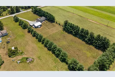 9188 N County Road 200 W, Wheatfield, IN 46392 - Photo 33