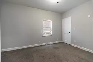 4832 Northcote Ave, East Chicago, IN 46312 - Photo 9
