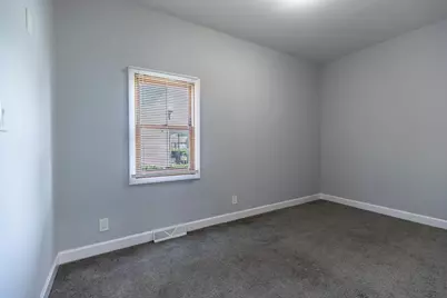 4832 Northcote Avenue, East Chicago, IN 46312 - Photo 7