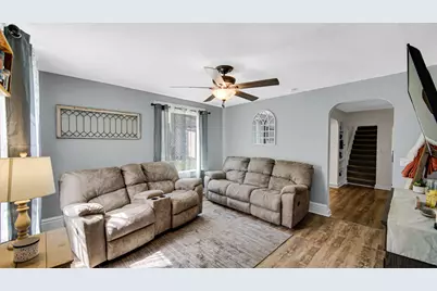 406 C Street, La Porte, IN 46350 - Photo 3