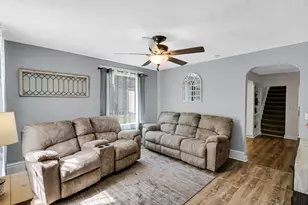406 C St, La Porte, IN 46350 - Photo 3
