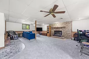 9272 Vigo St, Crown Point, IN 46307 - Photo 15