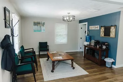 210 E Washington Street, Rensselaer, IN 47978 - Photo 7