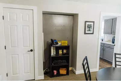 210 E Washington Street, Rensselaer, IN 47978 - Photo 11