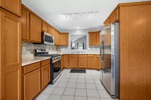 10615 Pike St, Crown Point, IN 46307 - Photo 9