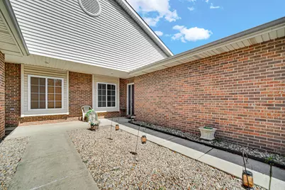 10615 Pike Street, Crown Point, IN 46307 - Photo 21