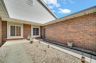 10615 Pike St, Crown Point, IN 46307 - Photo 21