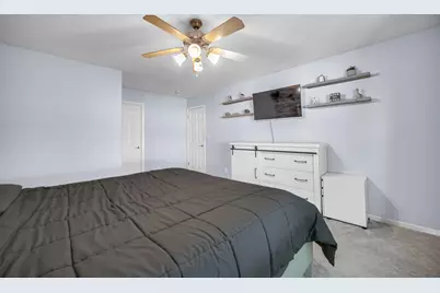 10615 Pike Street, Crown Point, IN 46307 - Photo 13