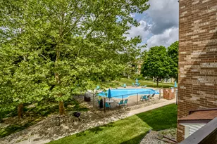 827 N Summit Park Ct N, Crown Point, IN 46307 - Photo 13