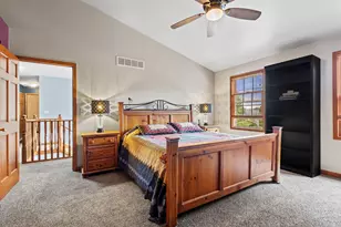 3256 Brighton Ln, Valparaiso, IN 46385 - Photo 39