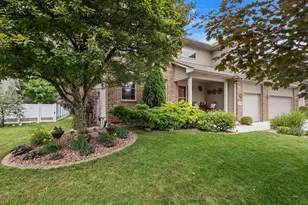 3256 Brighton Ln, Valparaiso, IN 46385 - Photo 5