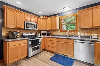 3256 Brighton Lane, Valparaiso, IN 46385 - Photo 23